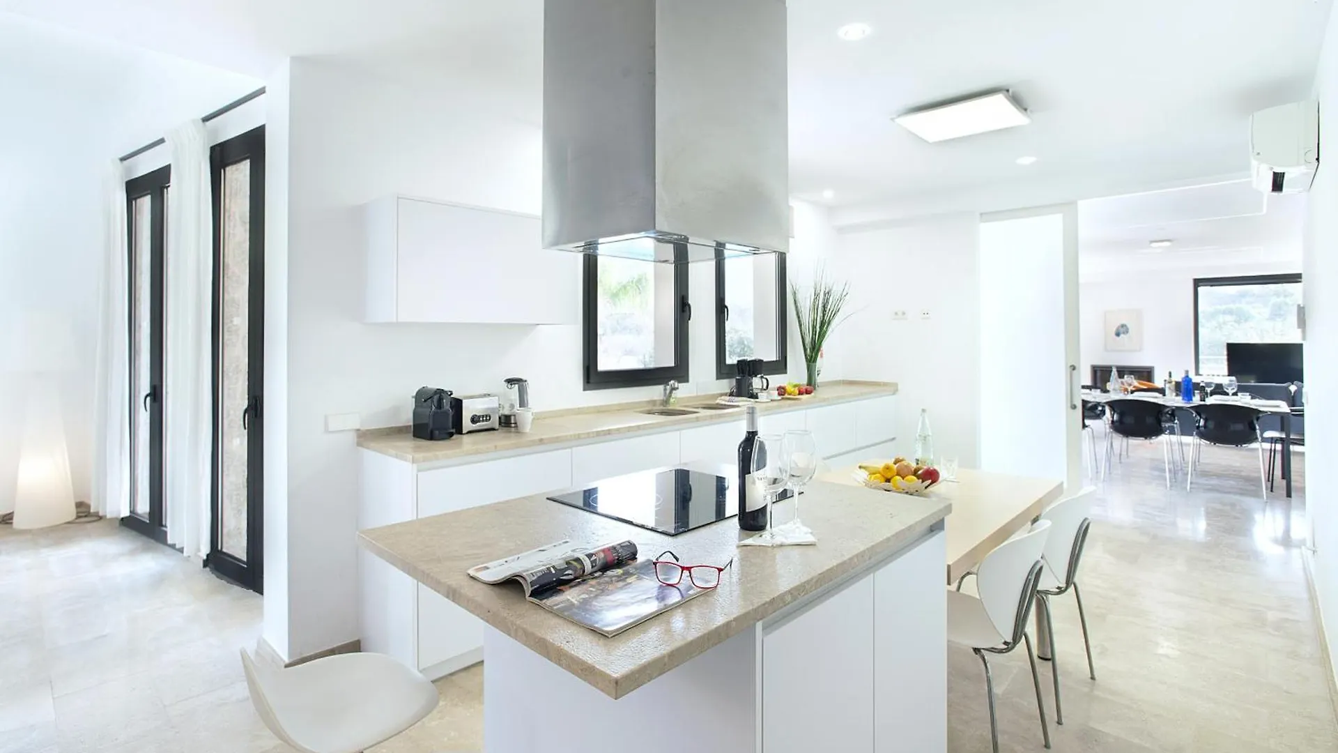Owl Booking Villa Tereu - Luxury Retreat With Mountain Views Польенса 0*,  Испания